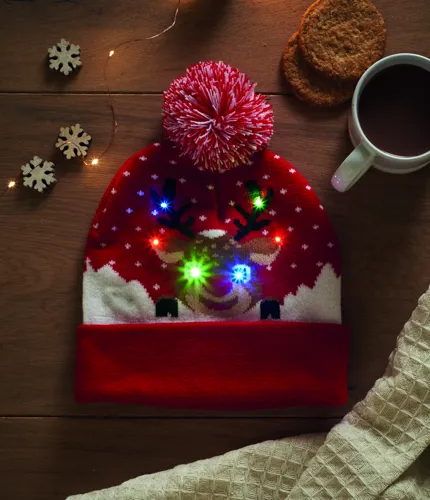 SHIMAS LIGHT Karácsonyi kötött sapka LED