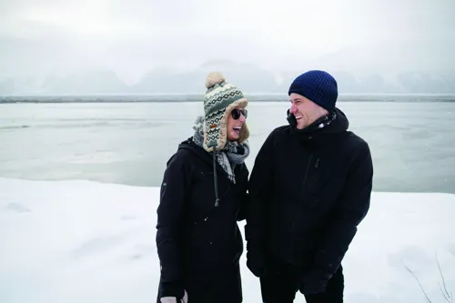 YULONG Kötött sapka fülvédővel