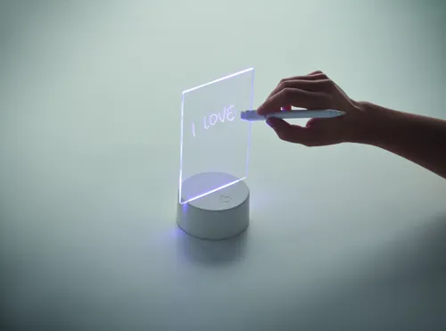 LEDMEMO Világító LED jegyzettábla