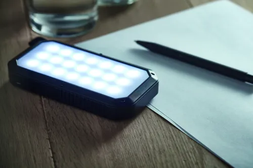 POWEREIGHT 8000 mAh napelemes töltő